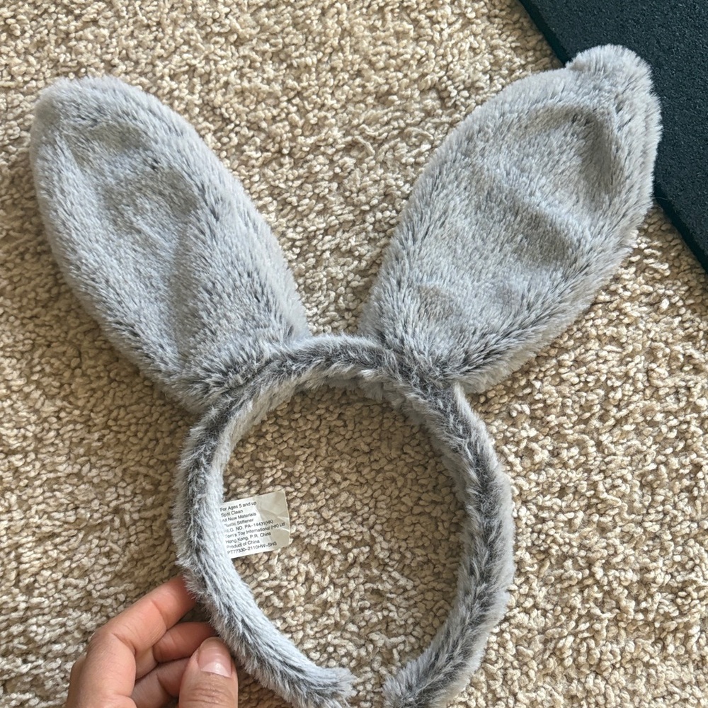Target Kids' Red and Pink Bag Set with Bunny Ears - Picture 3 of 11